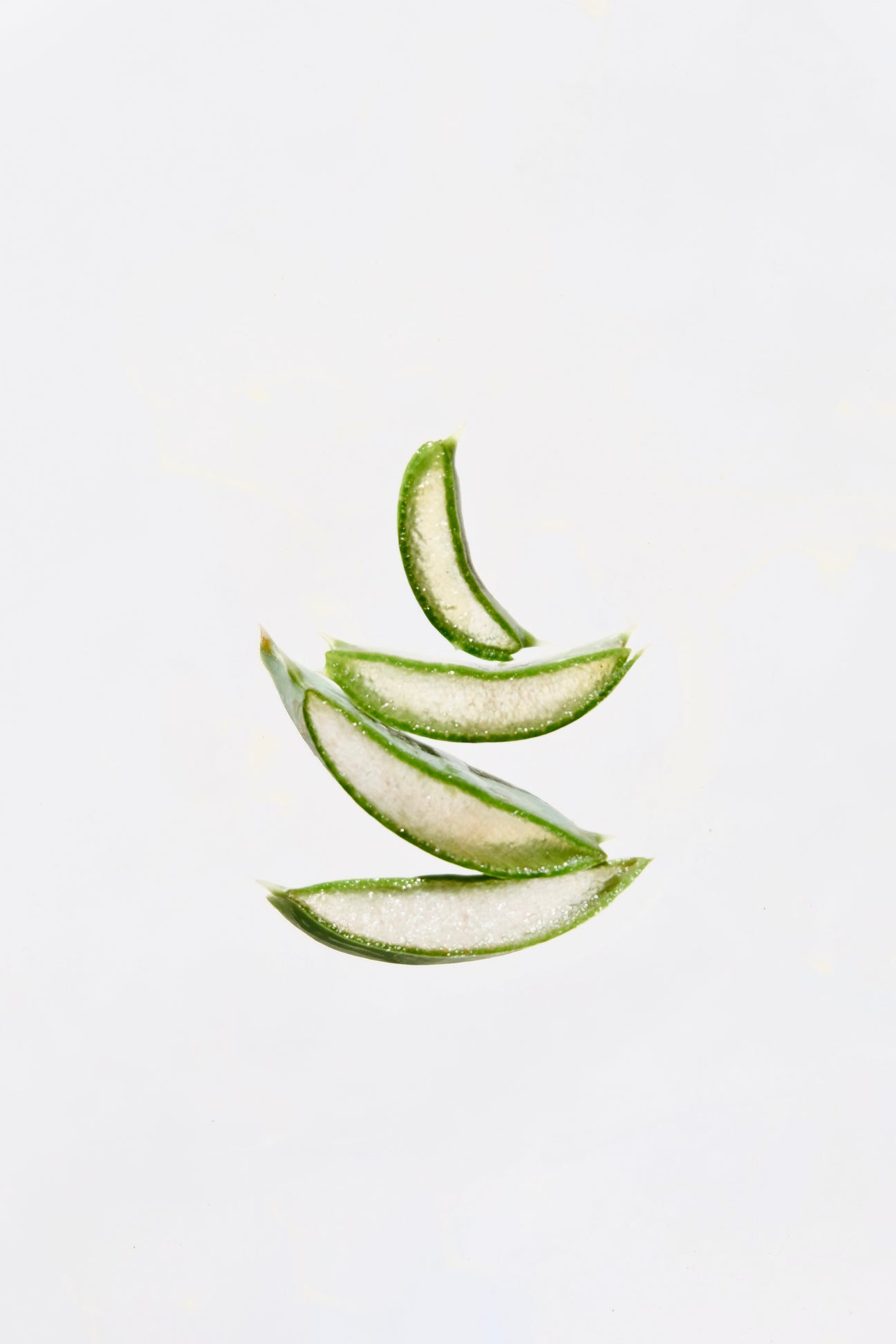 Botanical Hygiene: The Role of Aloe Vera In Skin And Hair Care.